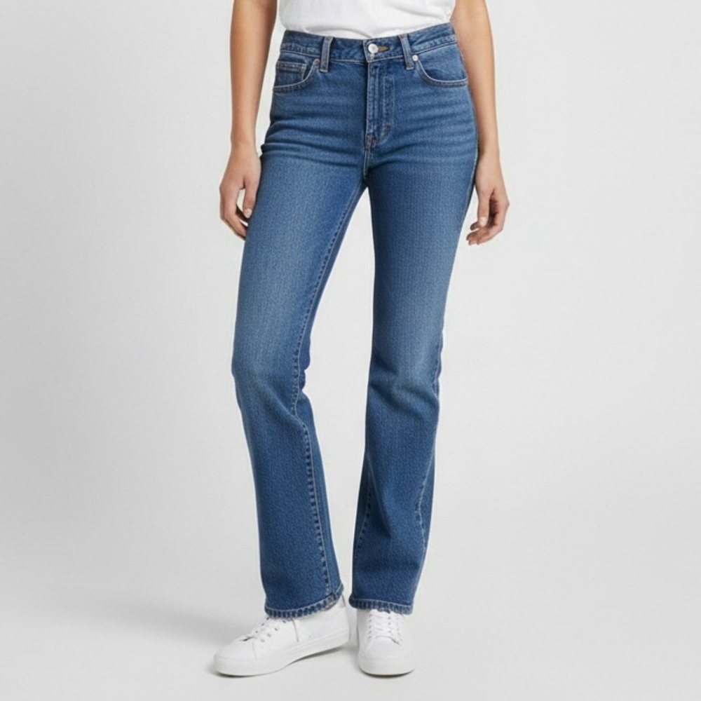Vintage Levi's White Tab Straight Wider Leg Jeans - 10/28-29" Waist 👖